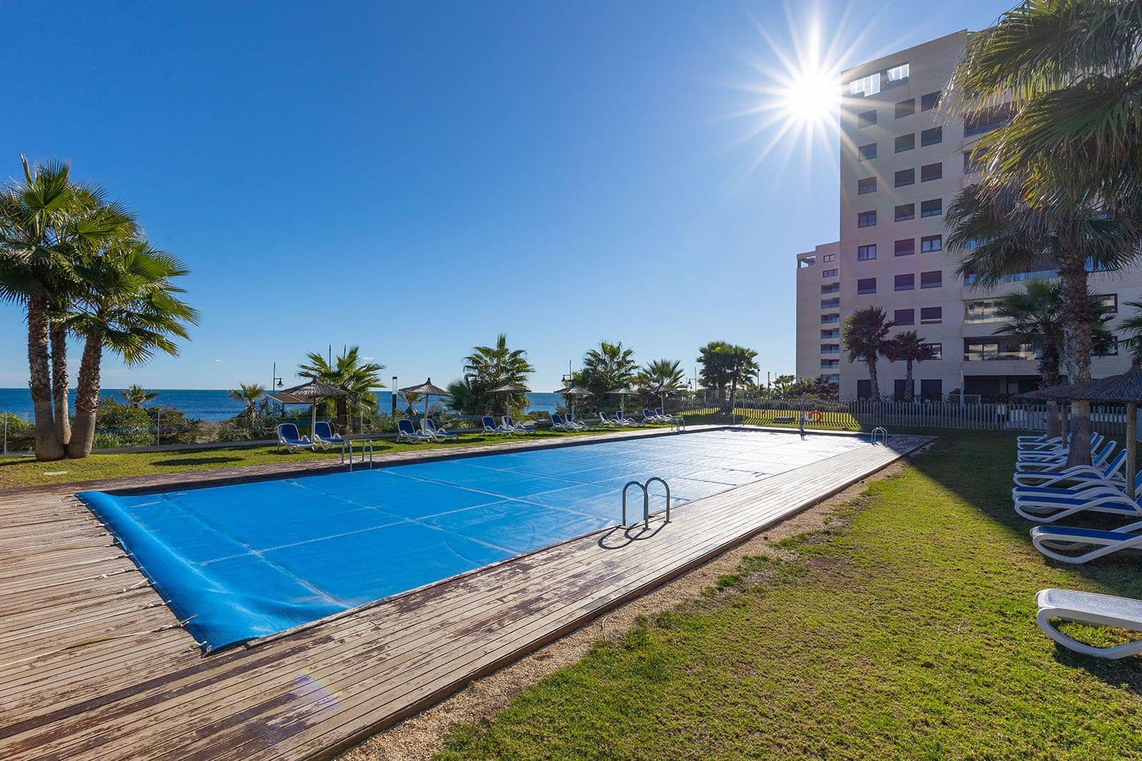 2 bedroom Apartment for sale in Punta Prima - € 475,000 (Ref: 9473124)