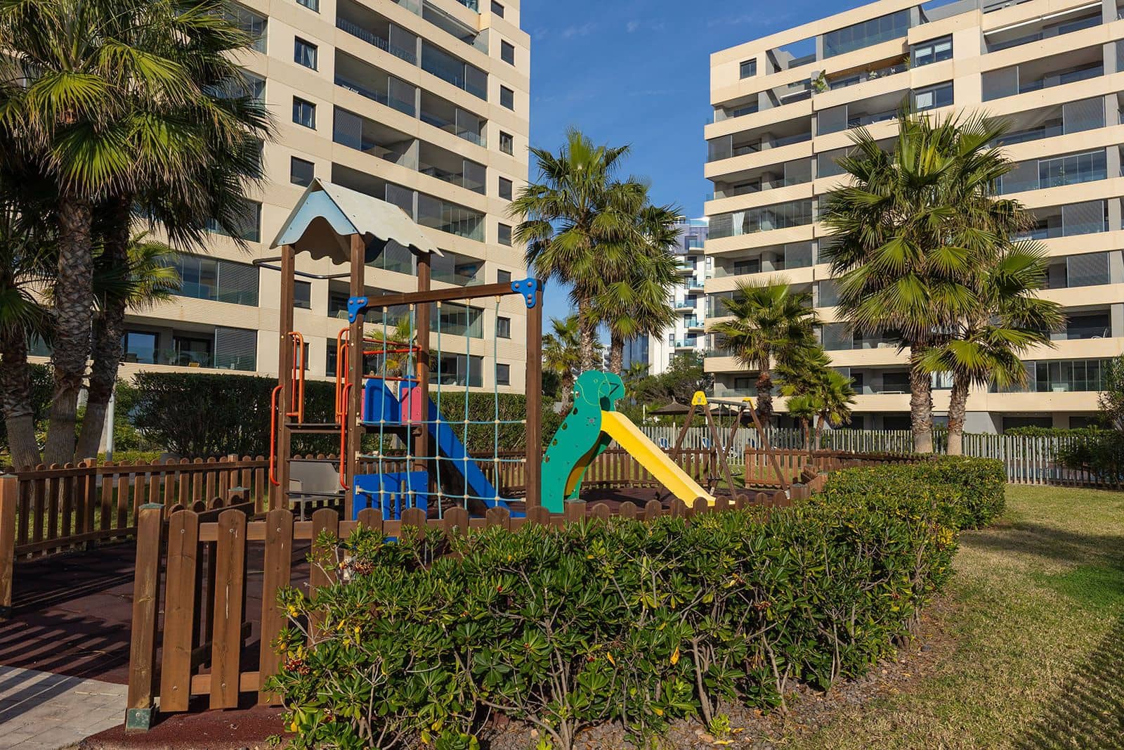 3 bedroom Penthouse for sale in Punta Prima - € 765,000 (Ref: 9474989)