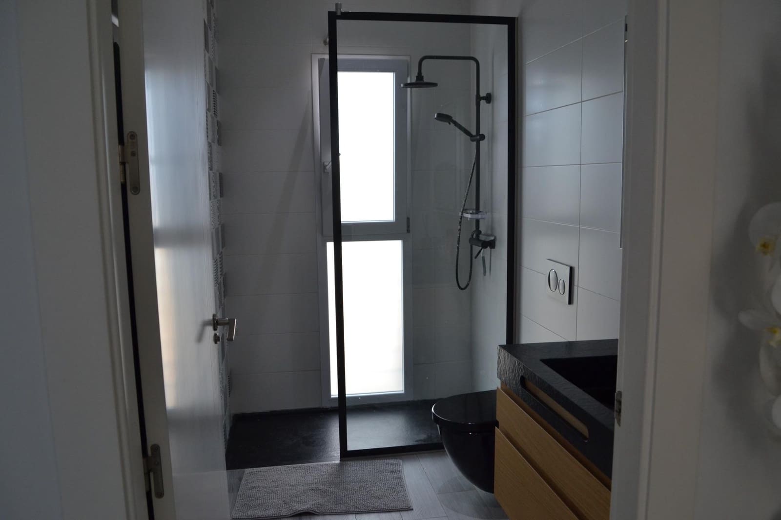 4 makuuhuone Huvila myytävänä paikassa Almoradi mukana uima-altaan 
autotalli - 999 950 € (Ref: 9536097)