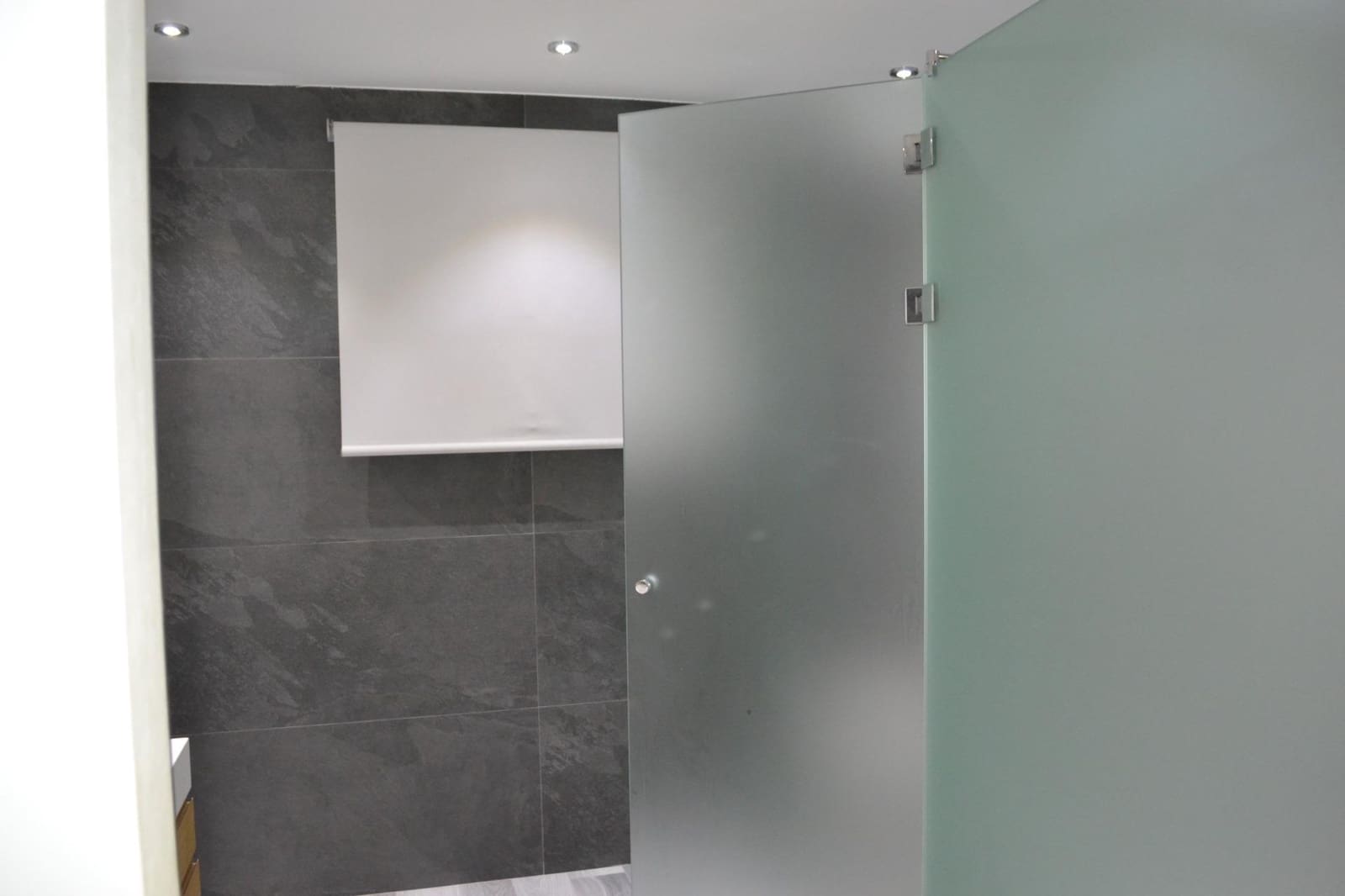 4 makuuhuone Huvila myytävänä paikassa Almoradi mukana uima-altaan 
autotalli - 999 950 € (Ref: 9536097)