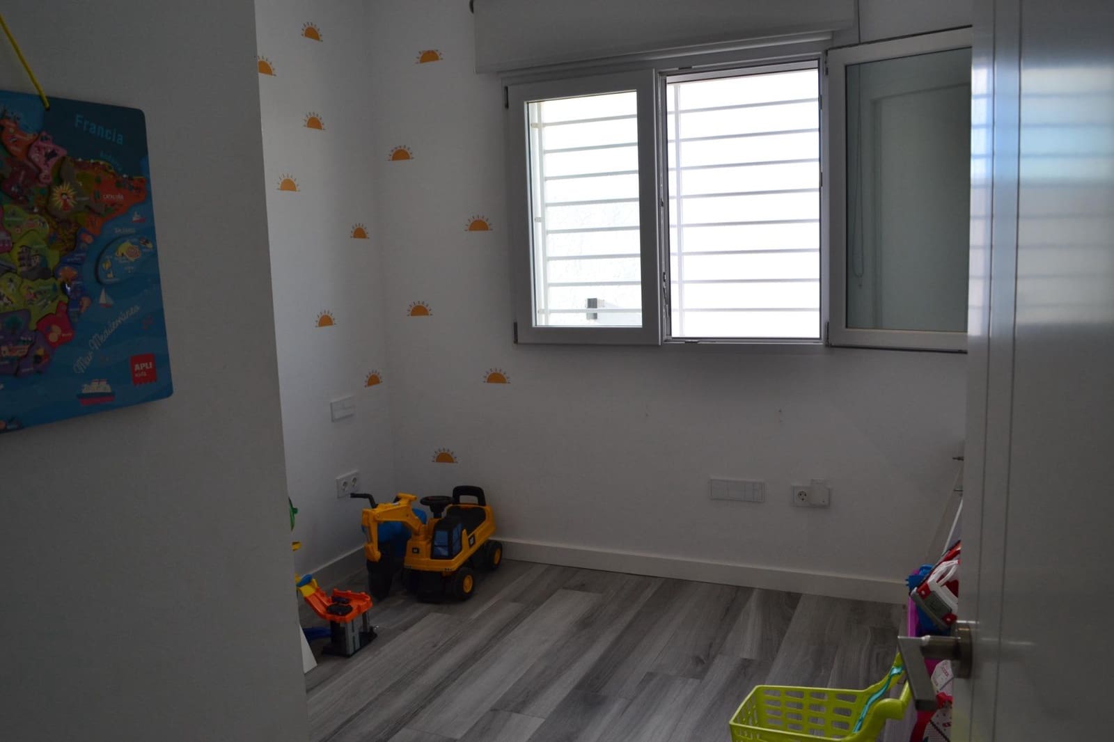 4 makuuhuone Huvila myytävänä paikassa Almoradi mukana uima-altaan 
autotalli - 999 950 € (Ref: 9536097)