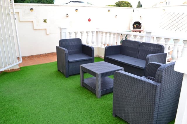 3 soverom Kjedet enebolig til salgs i La Zenia, Orihuela med svømmebasseng - € 249 000 (Ref: 9543847)