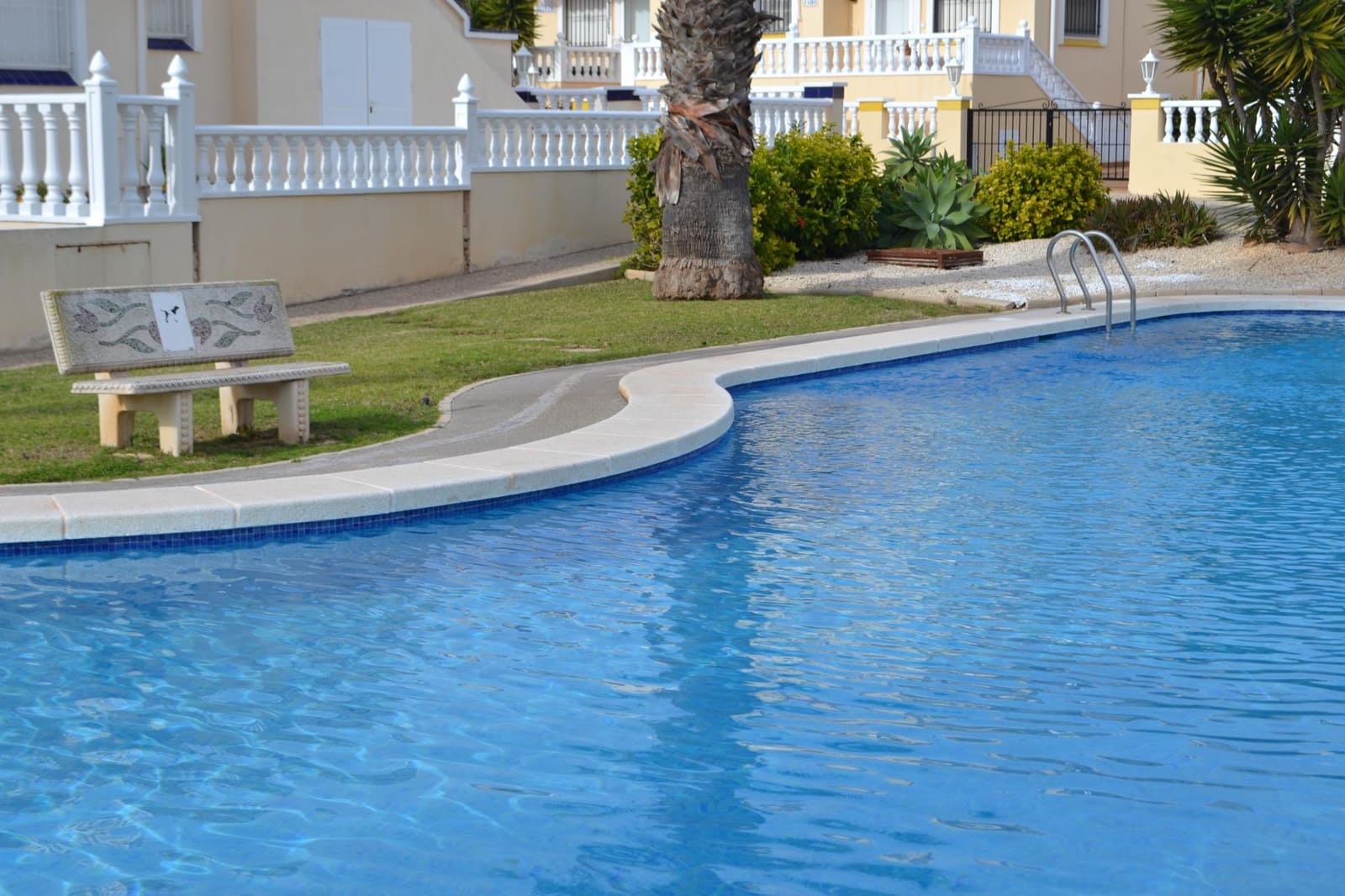3 bedroom Semi-detached Villa for sale in La Zenia with pool garage - € 269,950 (Ref: 9543847)
