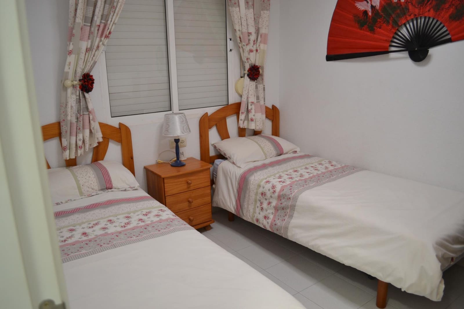 3 chambre Villa/Maison Semi-Mitoyenne à vendre à Torrevieja avec piscine - 185 000 € (Ref: 9584550)