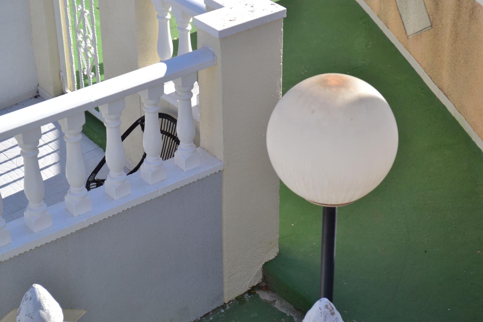 3 chambre Villa/Maison Semi-Mitoyenne à vendre à Torrevieja avec piscine - 185 000 € (Ref: 9584550)