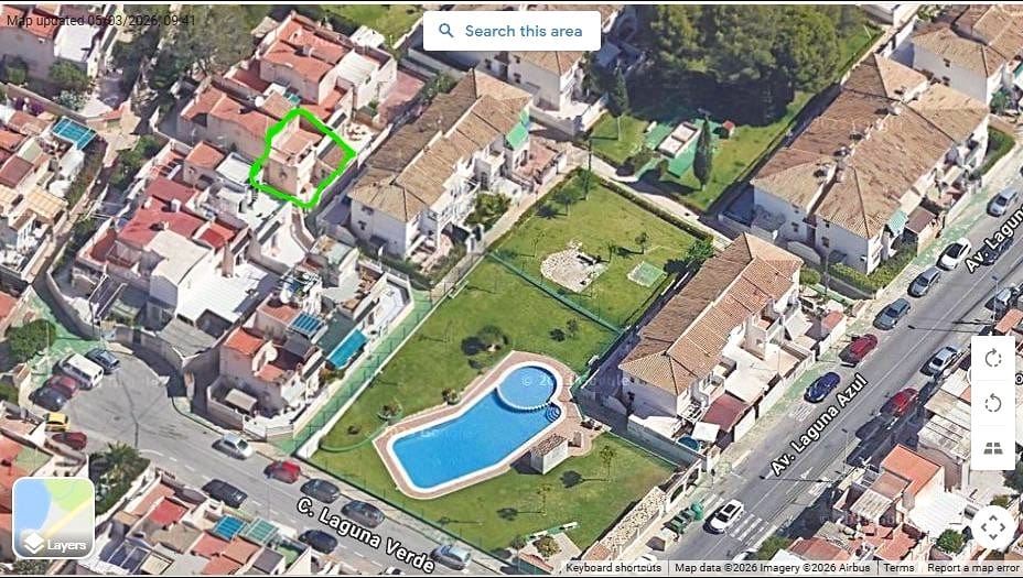 3 bedroom Semi-detached Villa for sale in Torrevieja with pool - € 185,000 (Ref: 9584550)