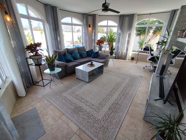 5 chambre Villa/Maison à vendre à San Luis, Torrevieja avec piscine - 790 000 € (Ref: 9591572)