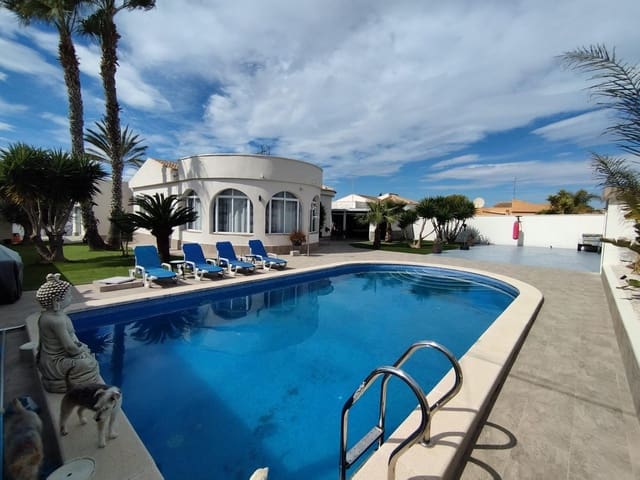5 slaapkamer Villa te koop in San Luis, Torrevieja met zwembad - € 740.000 (Ref: 9591572)