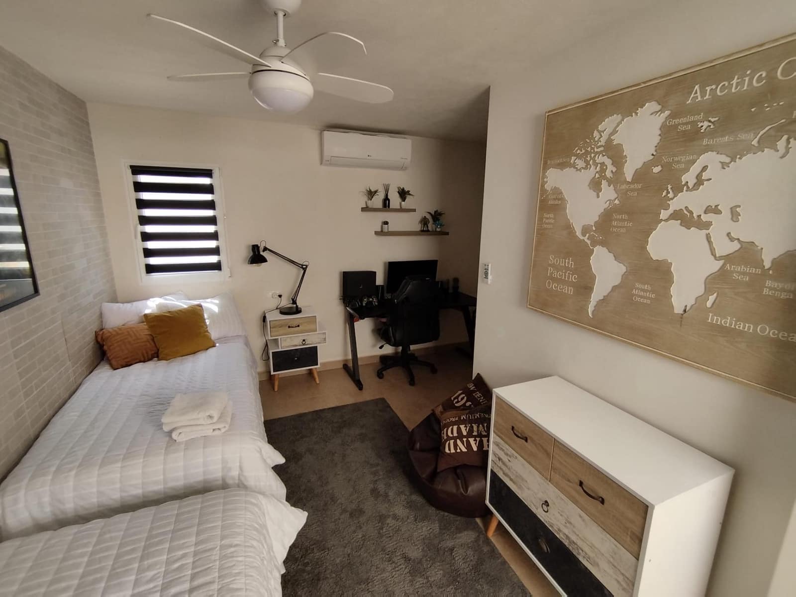 Chalet de 5 habitaciones en San Luis en venta con piscina garaje - 740.000 € (Ref: 9591572)