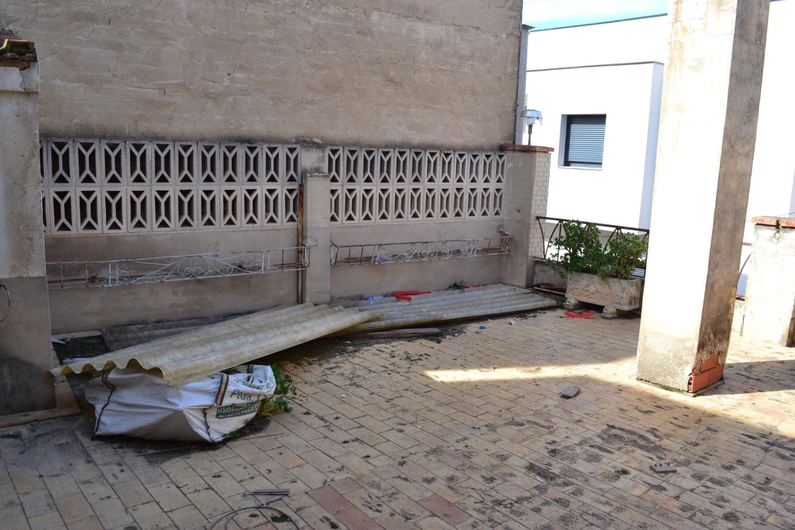 4 soveværelse Lejlighed til salg i Dolores - € 160.000 (Ref: 9611423)