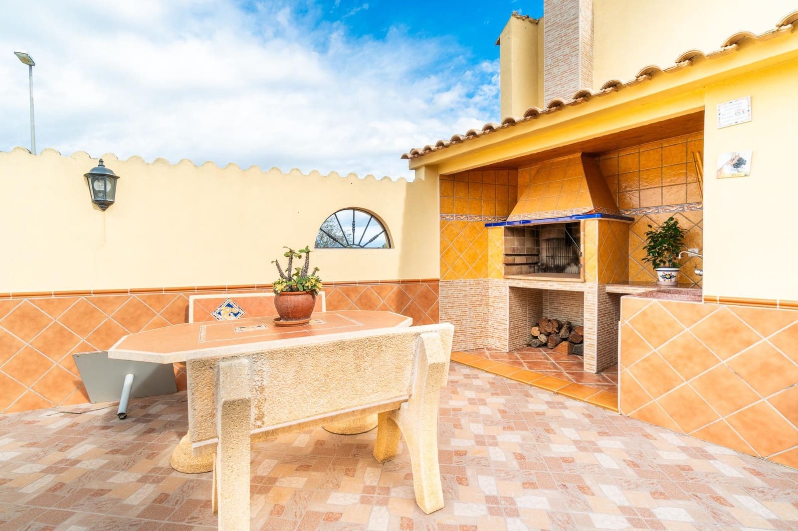 5 slaapkamer Rijtjeshuis te koop in San Miguel de Salinas met zwembad garage - € 249.000 (Ref: 9634536)