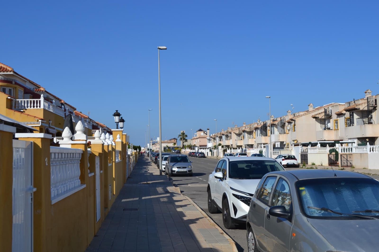 2 soveværelse Rækkehus til salg i La Regia med swimmingpool - € 189.950 (Ref: 9715126)