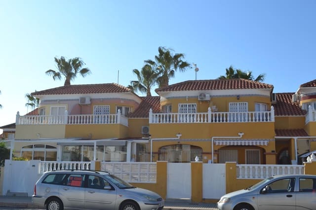 2 soveværelse Rækkehus til salg i La Regia, Orihuela med swimmingpool - € 189.950 (Ref: 9715126)