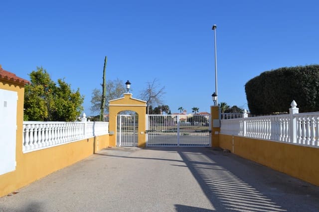 2 soveværelse Rækkehus til salg i La Regia, Orihuela med swimmingpool - € 189.950 (Ref: 9715126)