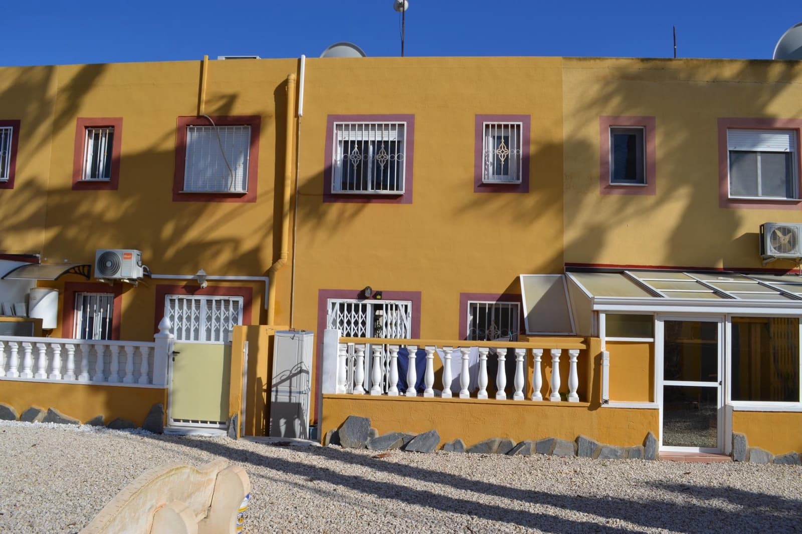 2 soveværelse Rækkehus til salg i La Regia med swimmingpool - € 189.950 (Ref: 9715126)