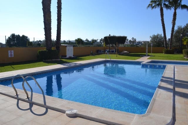 2 soveværelse Rækkehus til salg i La Regia, Orihuela med swimmingpool - € 189.950 (Ref: 9715126)