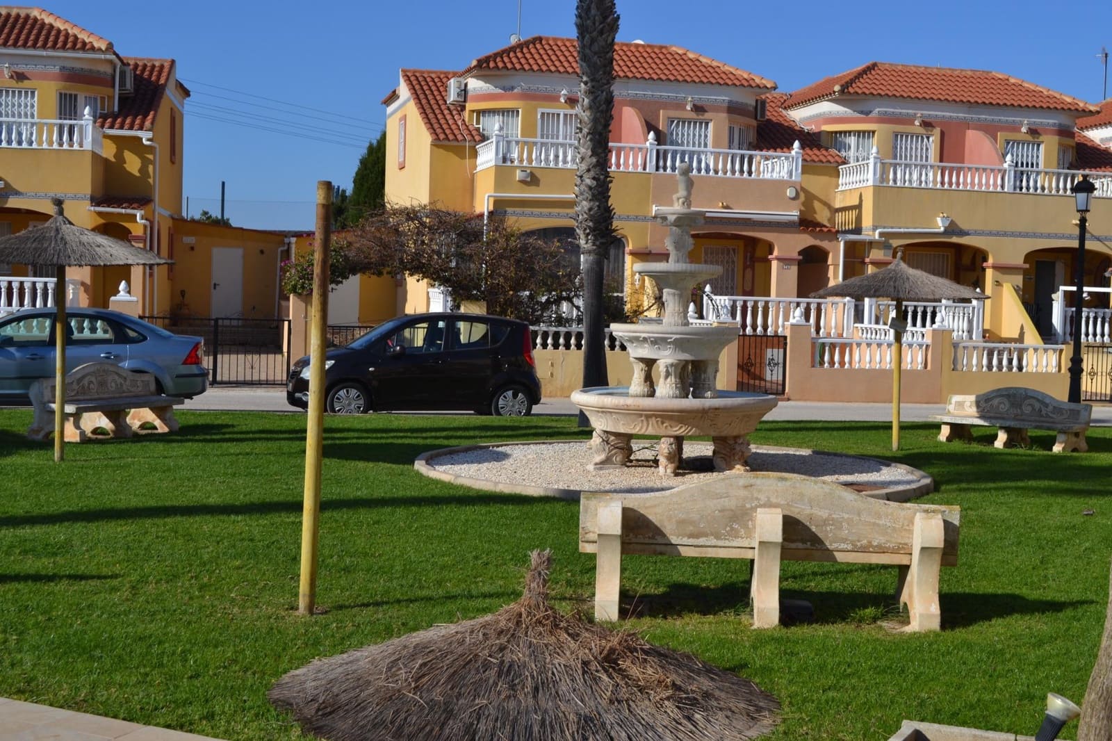 2 soveværelse Rækkehus til salg i La Regia med swimmingpool - € 189.950 (Ref: 9715126)