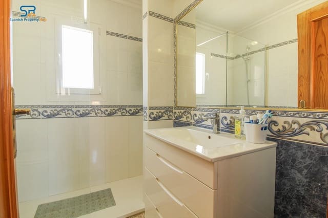 2 sypialnia Dom szeregowy na sprzedaż w La Regia, Orihuela z basenem - 189 950 € (Ref: 9715126)