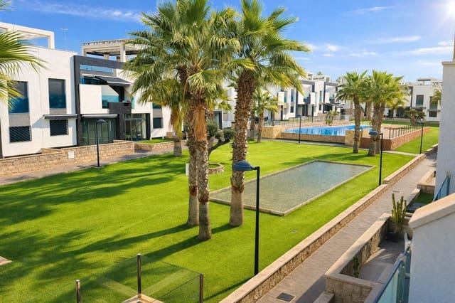 2 chambre Penthouse à vendre à Los Balcones - Los Altos, Torrevieja avec piscine - 269 900 € (Ref: 9739035)
