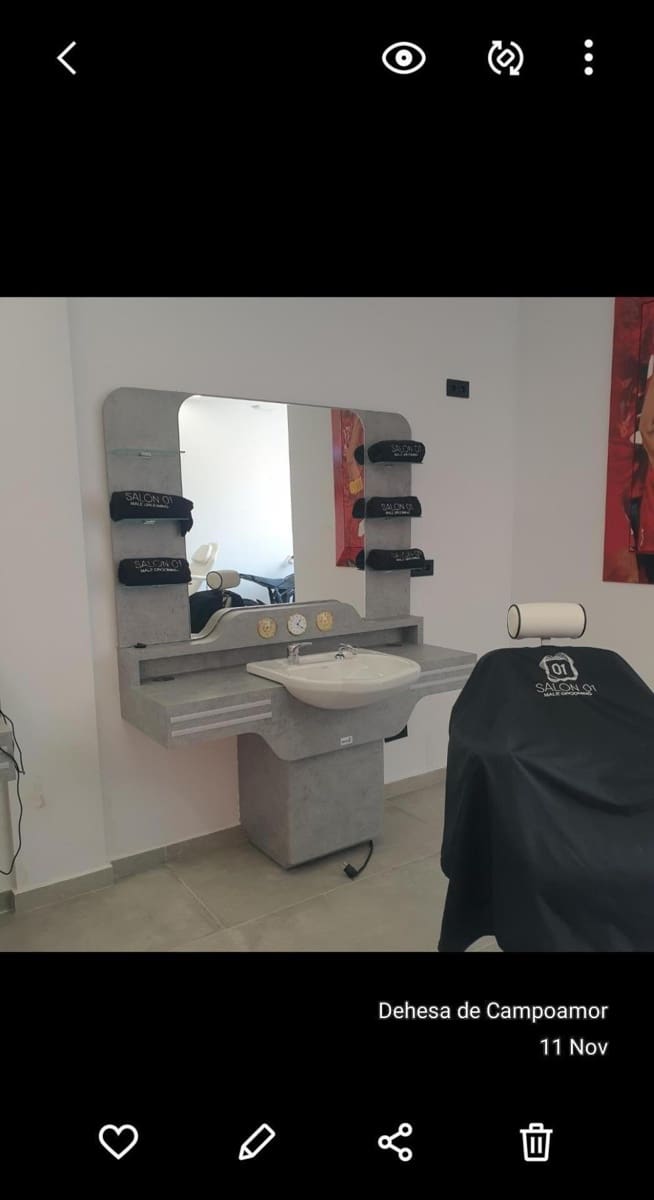 Commercial for holiday rental in La Zenia - € 150 (Ref: 9752282)