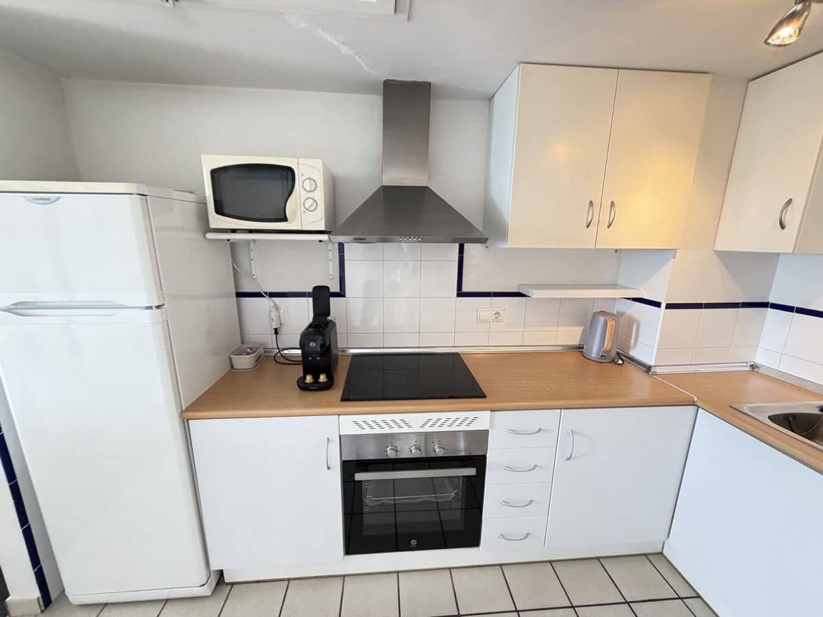 2 bedroom Apartment for sale in La Zenia with pool - € 235,000 (Ref: 9787001)