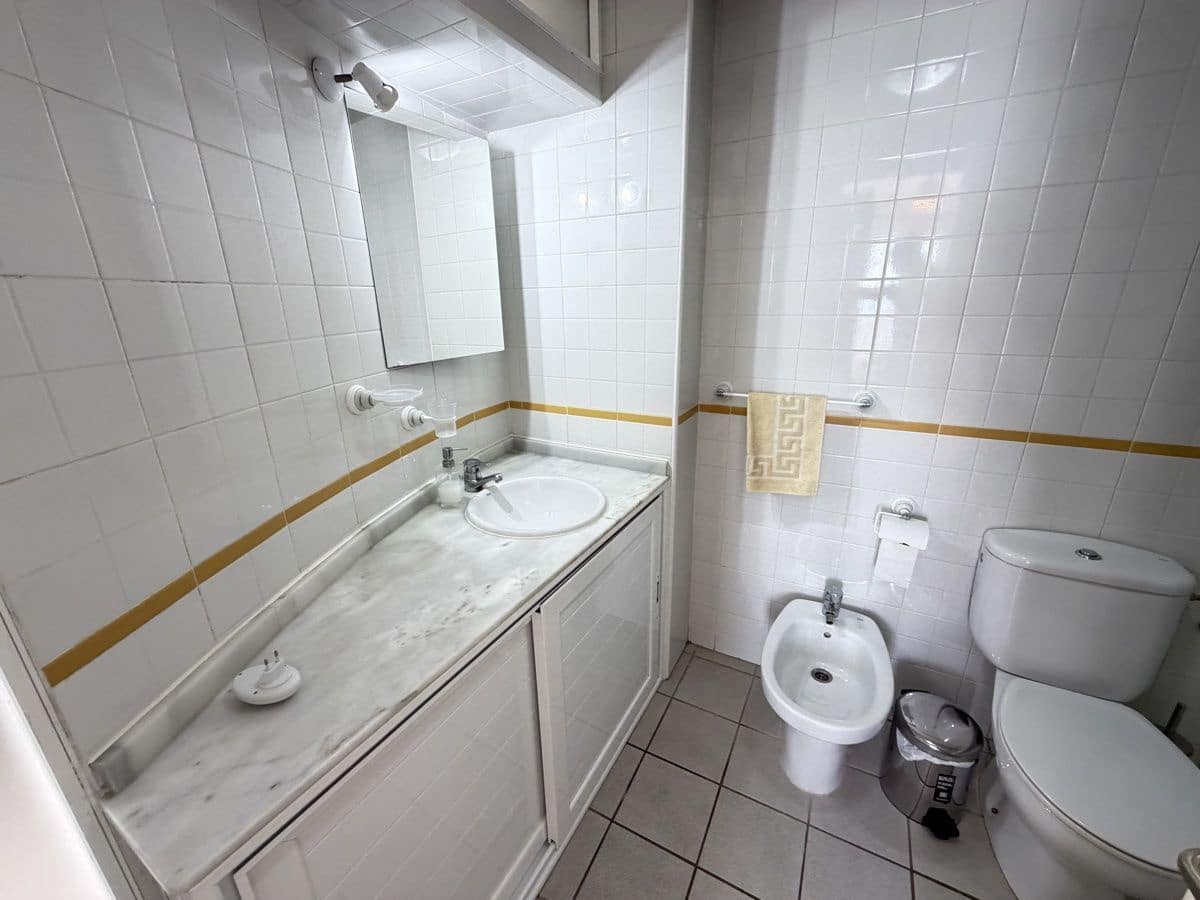 2 bedroom Apartment for sale in La Zenia with pool - € 235,000 (Ref: 9787001)