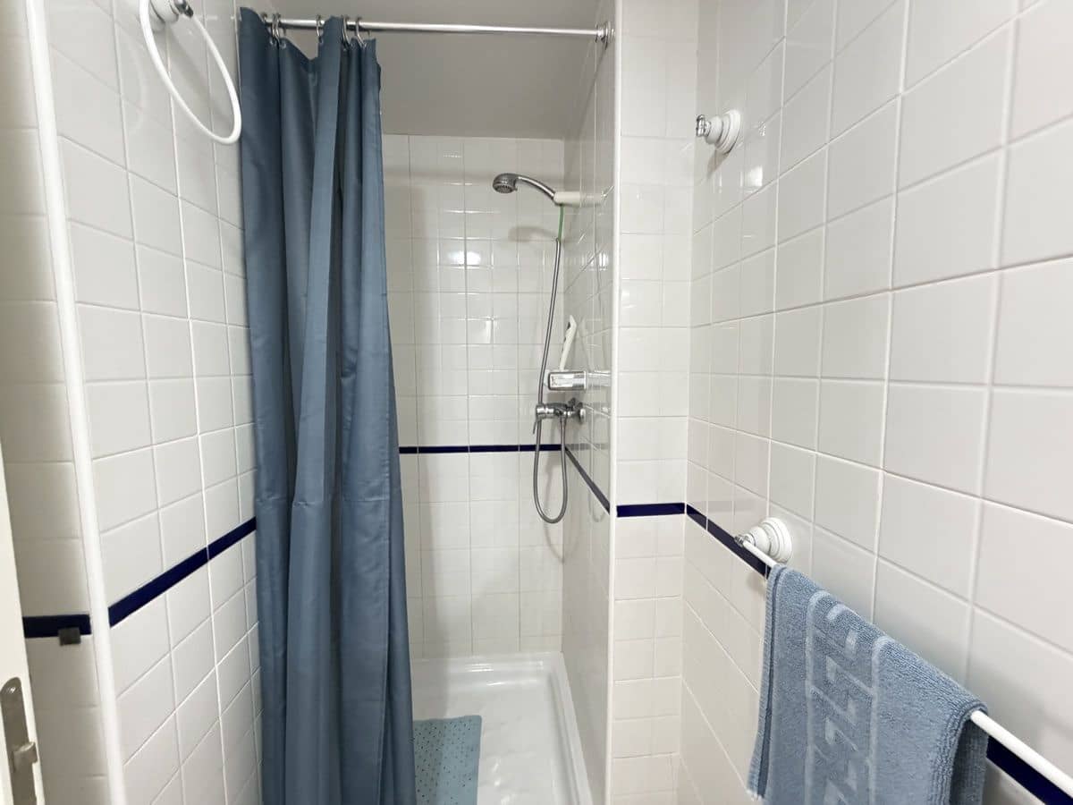 2 bedroom Apartment for sale in La Zenia with pool - € 235,000 (Ref: 9787001)