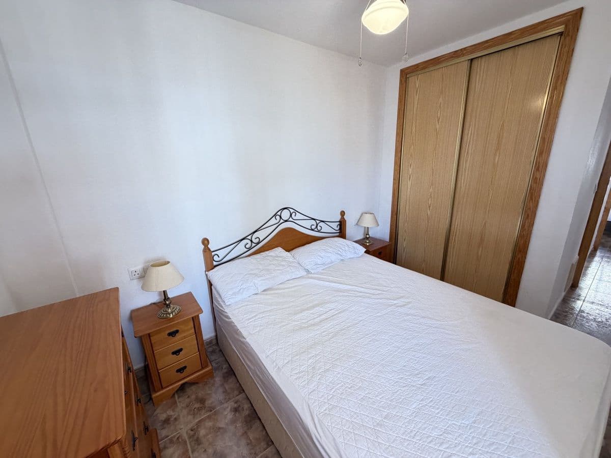 2 soveværelse Lejlighed til salg i La Zenia med swimmingpool - € 199.999 (Ref: 9787003)