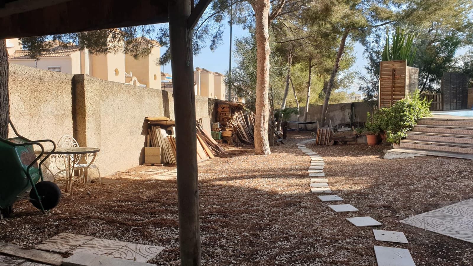 6 bedroom Villa for sale in Orihuela Costa with pool - € 450,000 (Ref: 9794905)