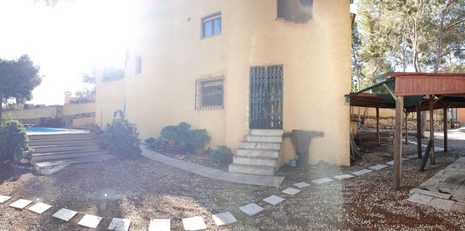 Chalet de 6 habitaciones en Orihuela Costa en venta con piscina - 450.000 € (Ref: 9794905)