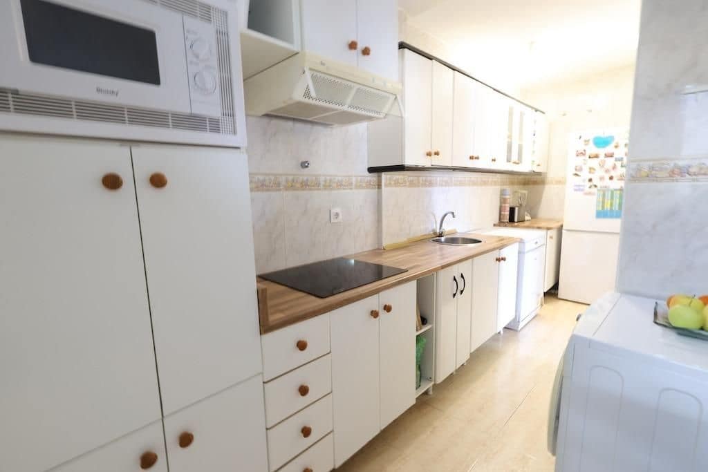 3 Zimmer Haus zu verkaufen in Torrevieja mit Pool - 209.000 € (Ref: 9799485)