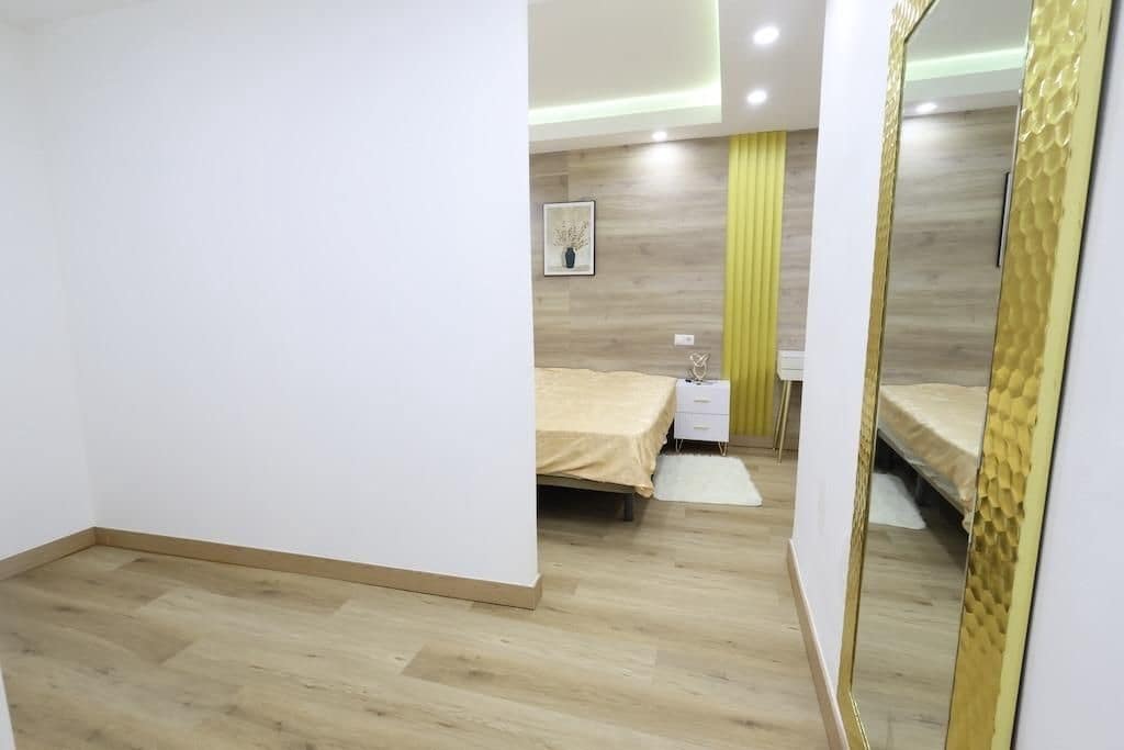 4 chambre Appartement à vendre à Torrevieja - 285 000 € (Ref: 9843728)