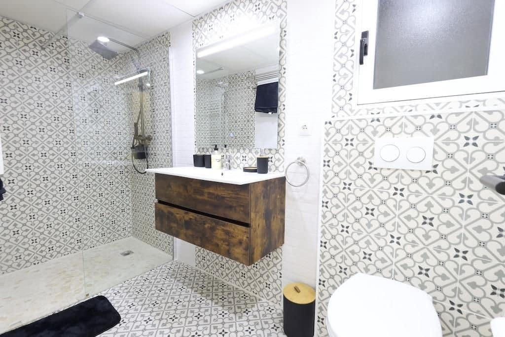 4 chambre Appartement à vendre à Torrevieja - 285 000 € (Ref: 9843728)