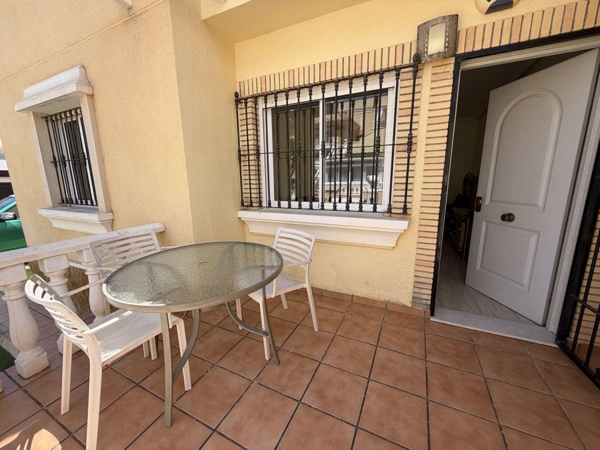 Apartamento de 2 habitaciones en Orihuela Costa en venta con piscina - 199.995 € (Ref: 9846642)