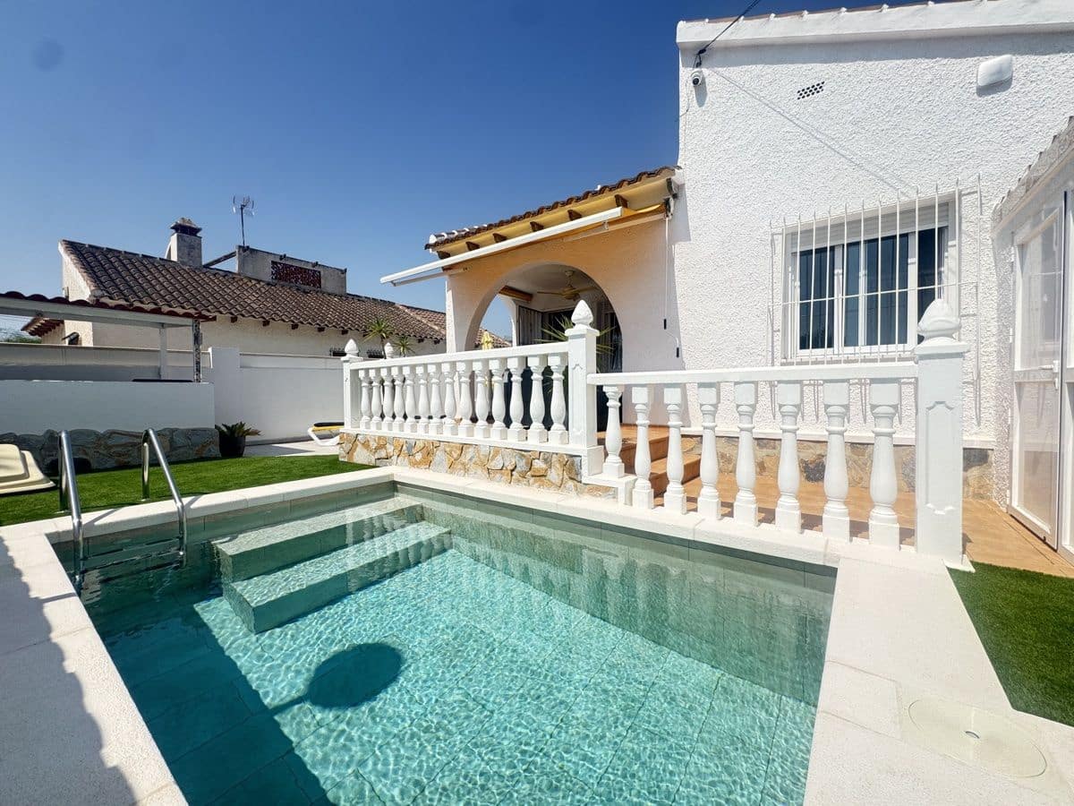 2 bedroom Villa for sale in San Miguel de Salinas with pool garage - € 289,995 (Ref: 9892566)