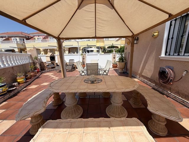 2 quarto Moradia para venda em La Zenia, Orihuela com piscina - 269 000 € (Ref: 9908202)