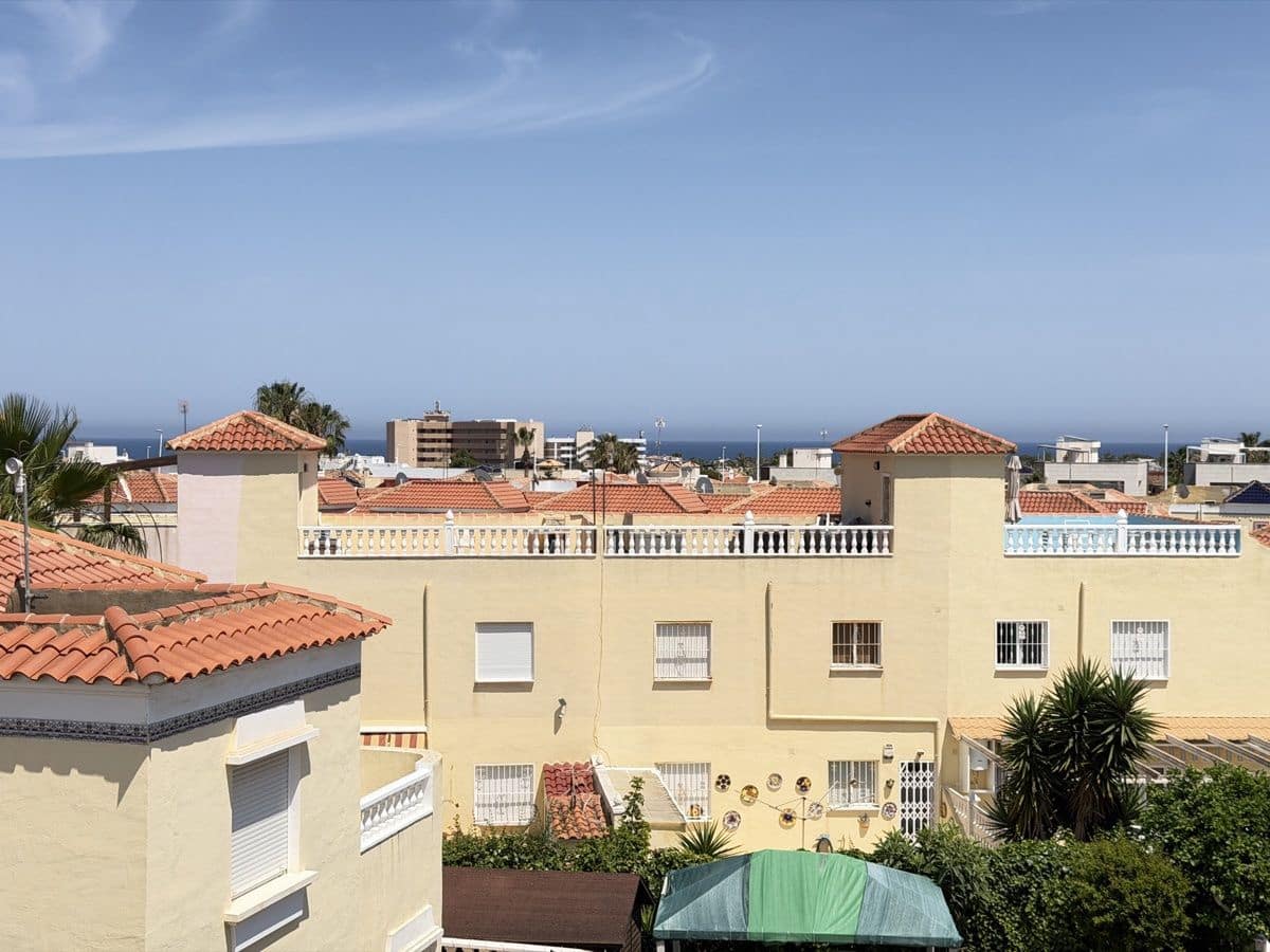2 quarto Moradia para venda em La Zenia com piscina - 269 000 € (Ref: 9908202)