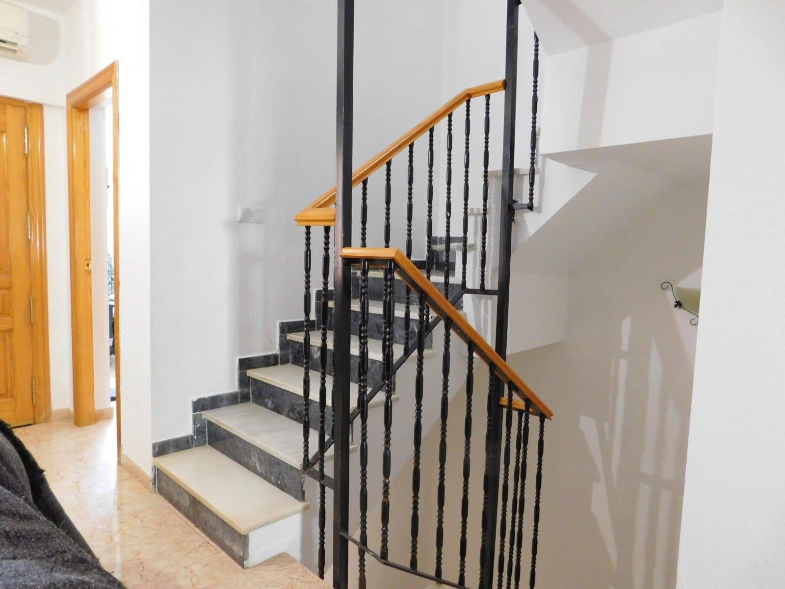 4 camera da letto Casa in vendita in Orihuela con piscina - 125.000 € (Rif: 9965470)