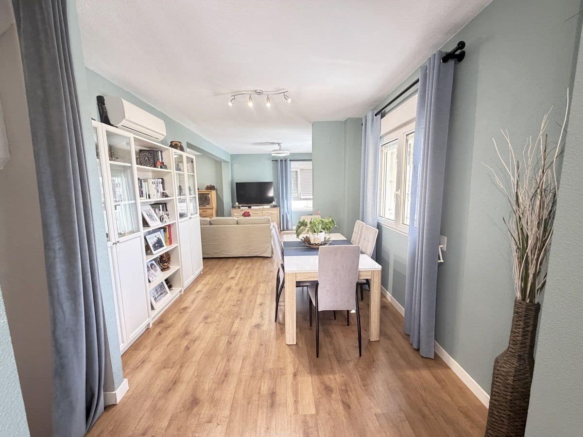 3 makuuhuone Huvila myytävänä paikassa Los Dolses mukana uima-altaan - 399 990 € (Ref: 9997242)