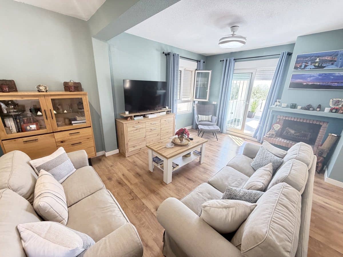3 makuuhuone Huvila myytävänä paikassa Los Dolses mukana uima-altaan - 399 990 € (Ref: 9997242)
