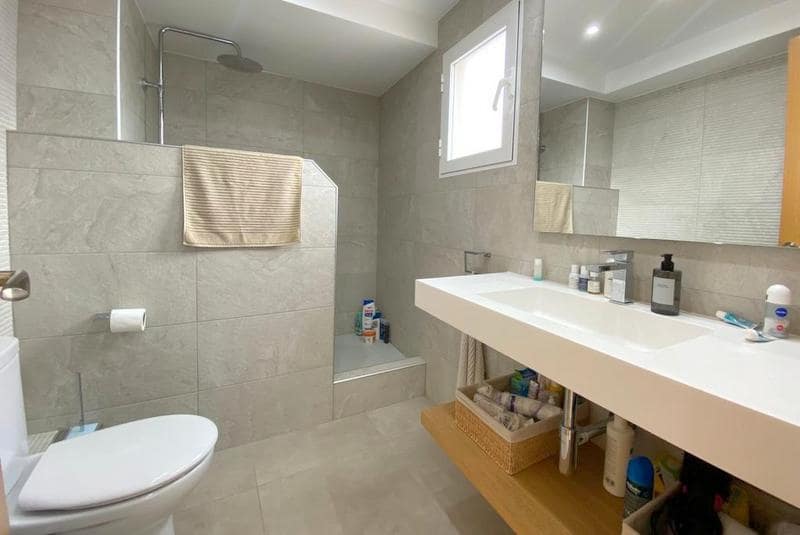 2 soveværelse Lejlighed til salg i Denia - € 299.999 (Ref: 6778574)