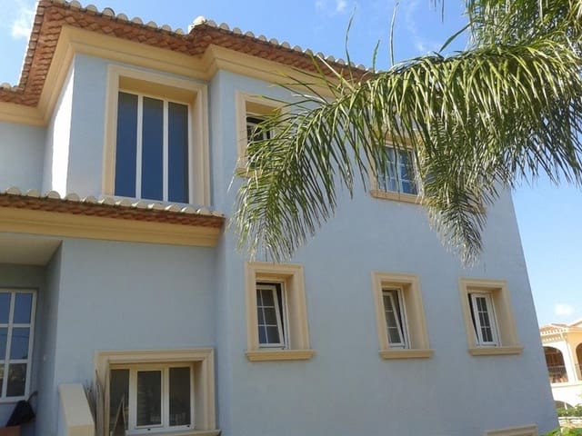 5 slaapkamer Villa te koop in Dénia met zwembad - € 870.000 (Ref: 6958427)