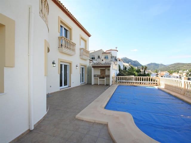 4 Zimmer Villa zu verkaufen in Pedreguer - 499.950 € (Ref: 7027710)