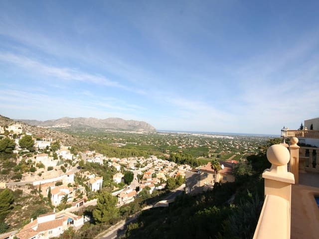 4 Zimmer Villa zu verkaufen in Pedreguer - 499.950 € (Ref: 7027710)