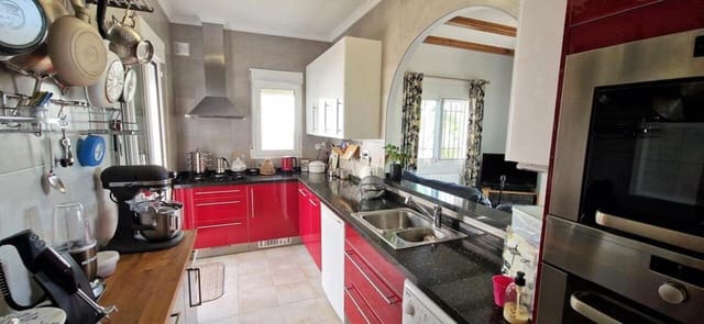 3 slaapkamer Villa te koop in Sagra - € 298.000 (Ref: 7093555)