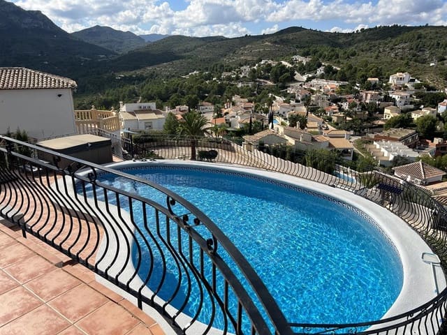 3 slaapkamer Villa te koop in Pedreguer met zwembad - € 369.999 (Ref: 7199975)