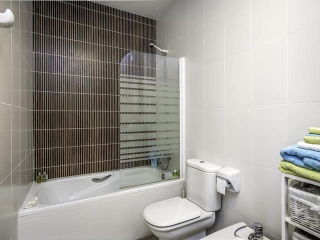 2 bedroom Townhouse for sale in Pedreguer with pool - € 170,000 (Ref: 7202570)