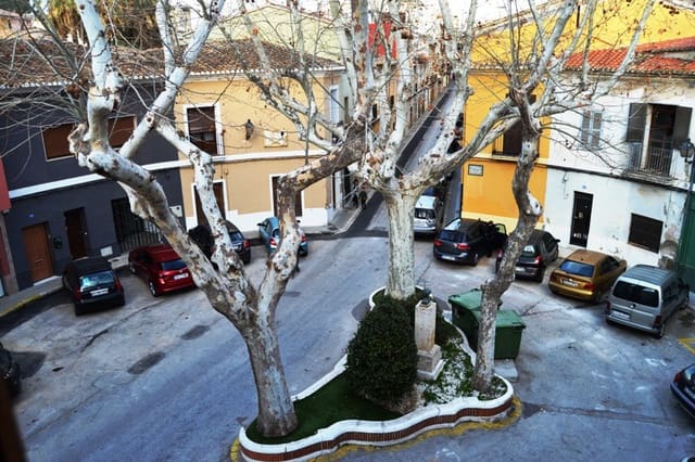 9 soverom Hus til salgs i Dénia - € 630 000 (Ref: 7212320)