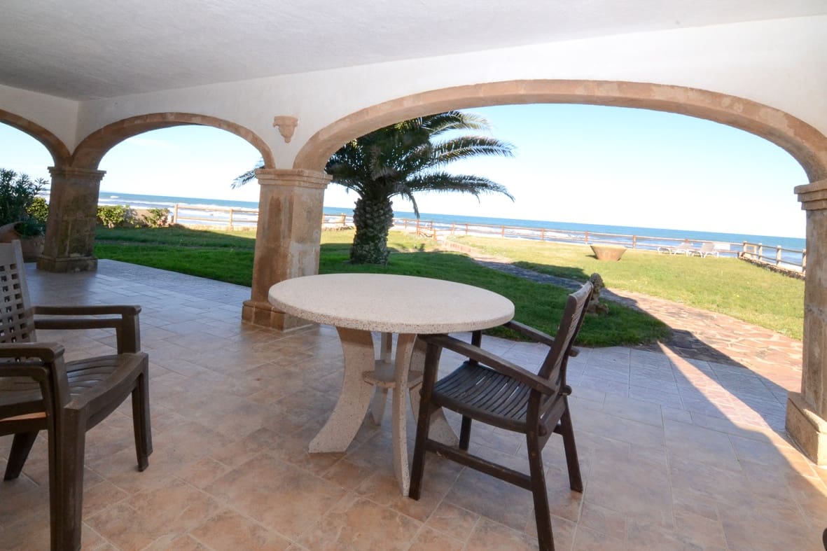 8 Zimmer Villa zu verkaufen in Denia mit Garage - 800.000 € (Ref: 7212369)