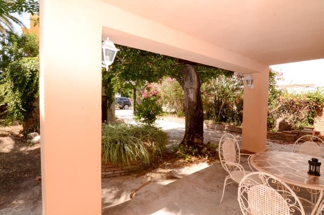 5 Zimmer Villa zu verkaufen in Dénia mit Garage - 685.000 € (Ref: 7212370)